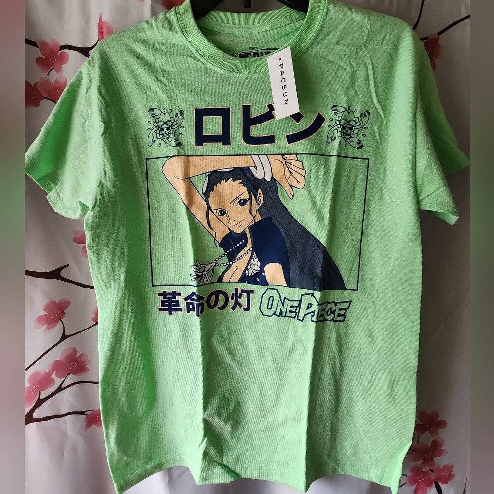 NWT PacSun One Piece Nico Robin Green Crew Neck Short Sleeve Shirt Size Small